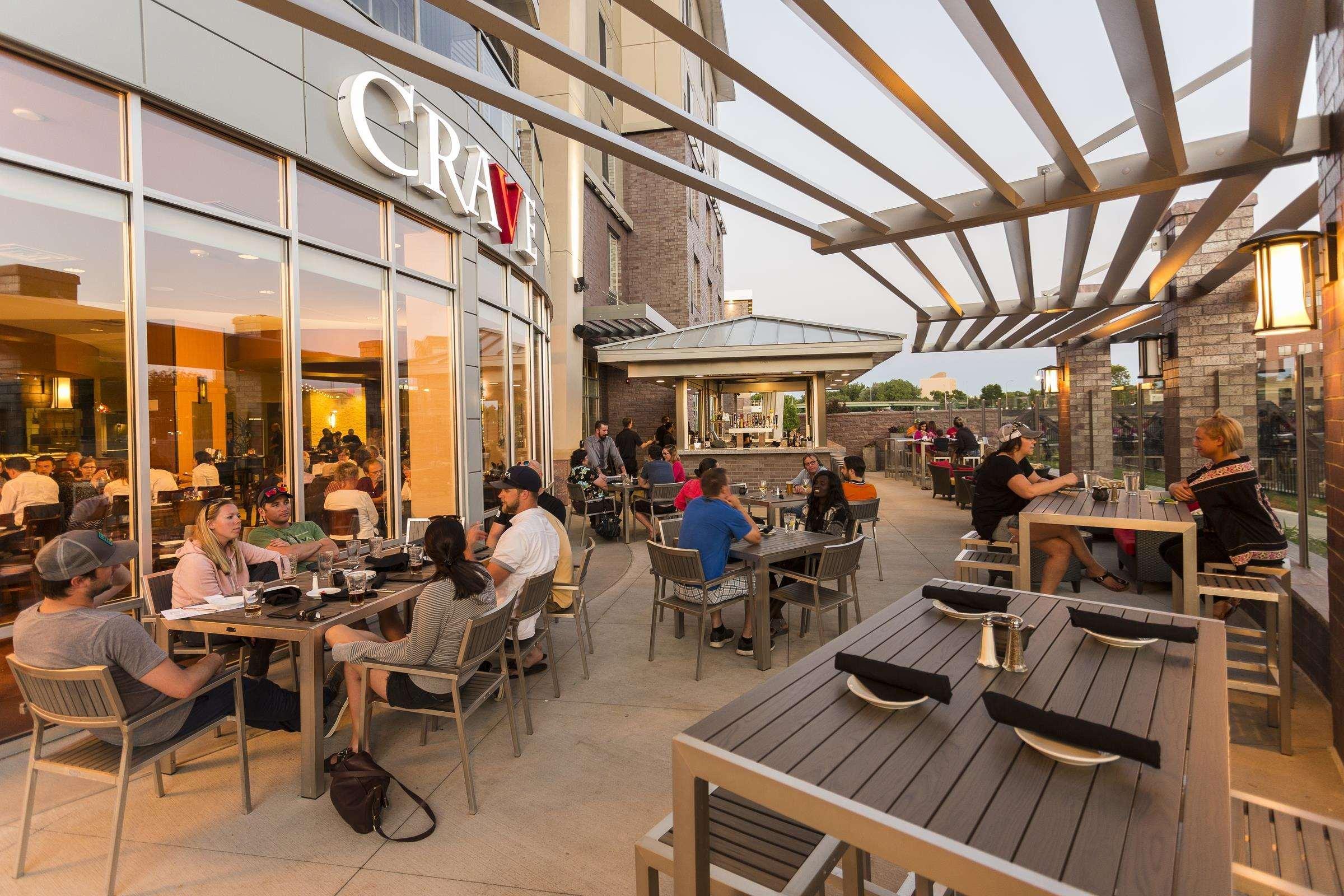 Hilton Garden Inn Sioux Falls Downtown Exterior photo